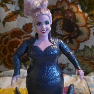 2022 LIVE Action URSULA The SEA WITCH DISNEY VILLIAN DOLL